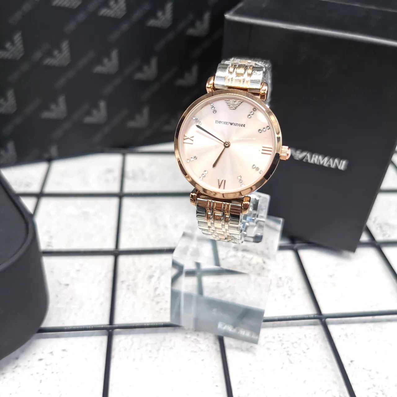 Emporio Armani ذهبي فضي حالة دائرية وجه شمسي ساعة كوارتز 4