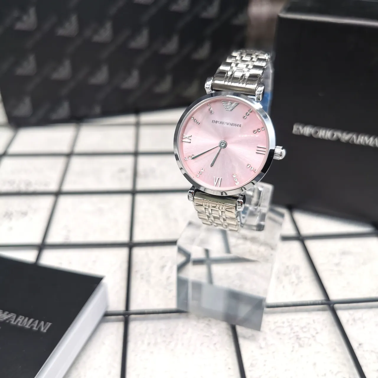 Emporio Armani Relógio de caixa redonda prata rosa dial sunburst quartzo 4