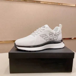 Emporio Armani सादा कालो मेश ऊपर এমব্রয়ডারি ঈগল লোগো লাইফস্টাইল স্নিকার
