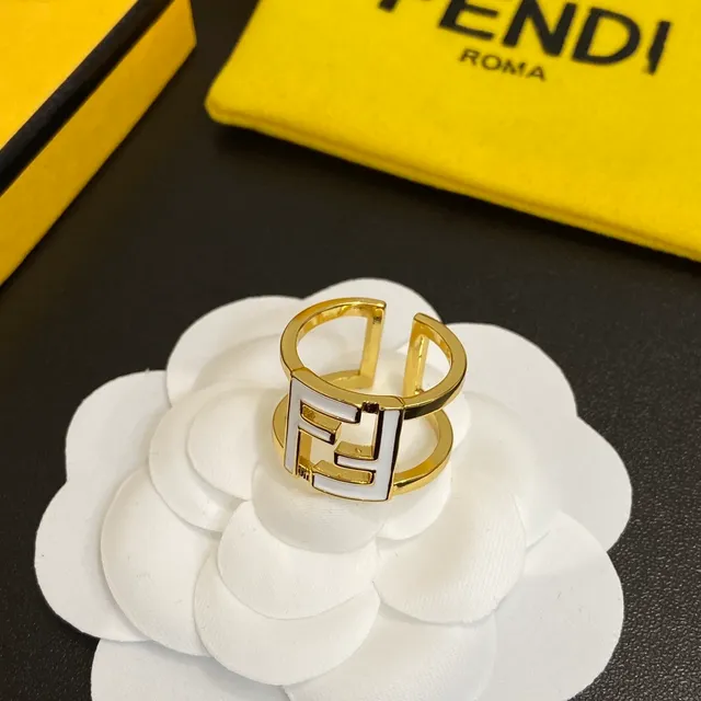 Fendi FF Logo 金色调 白色和黑色珐琅戒指 3
