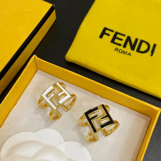 Fendi FF Logo 金色调 白色和黑色珐琅戒指 6