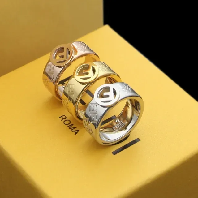 Anillo Fendi FF Logo Banda Ancha Oro Rosa 5