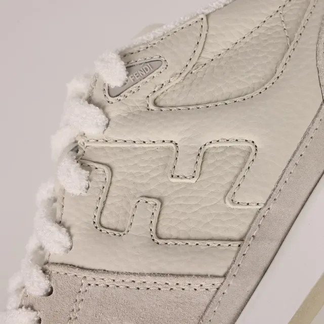 Fendi First Off-White و Tan حذاء رياضي 6