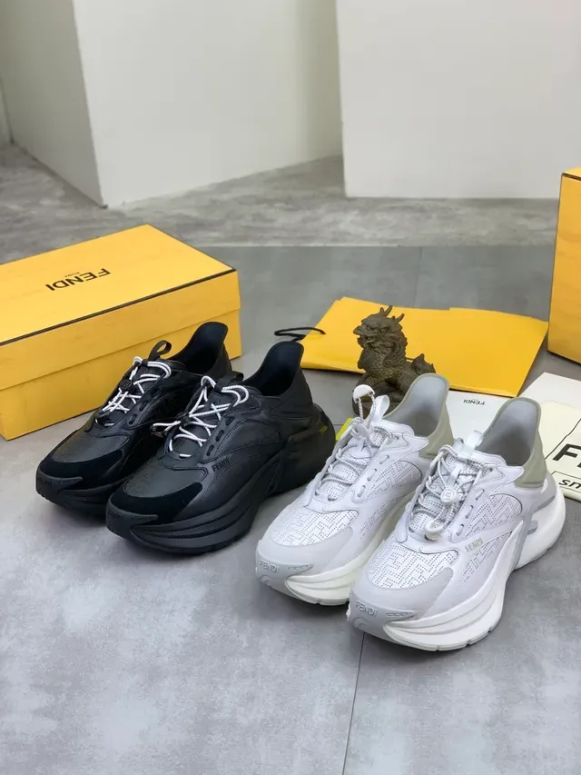 Fendi Runner Chaussures Chunky Cuir Perforé et Daim Noir 2