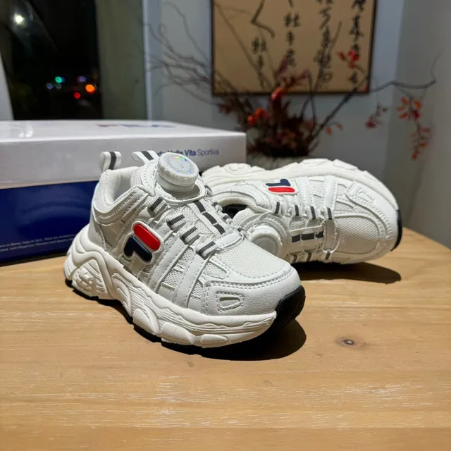 Fila White Pink Midsole Dial-Closure System Chunky Sneakers 23