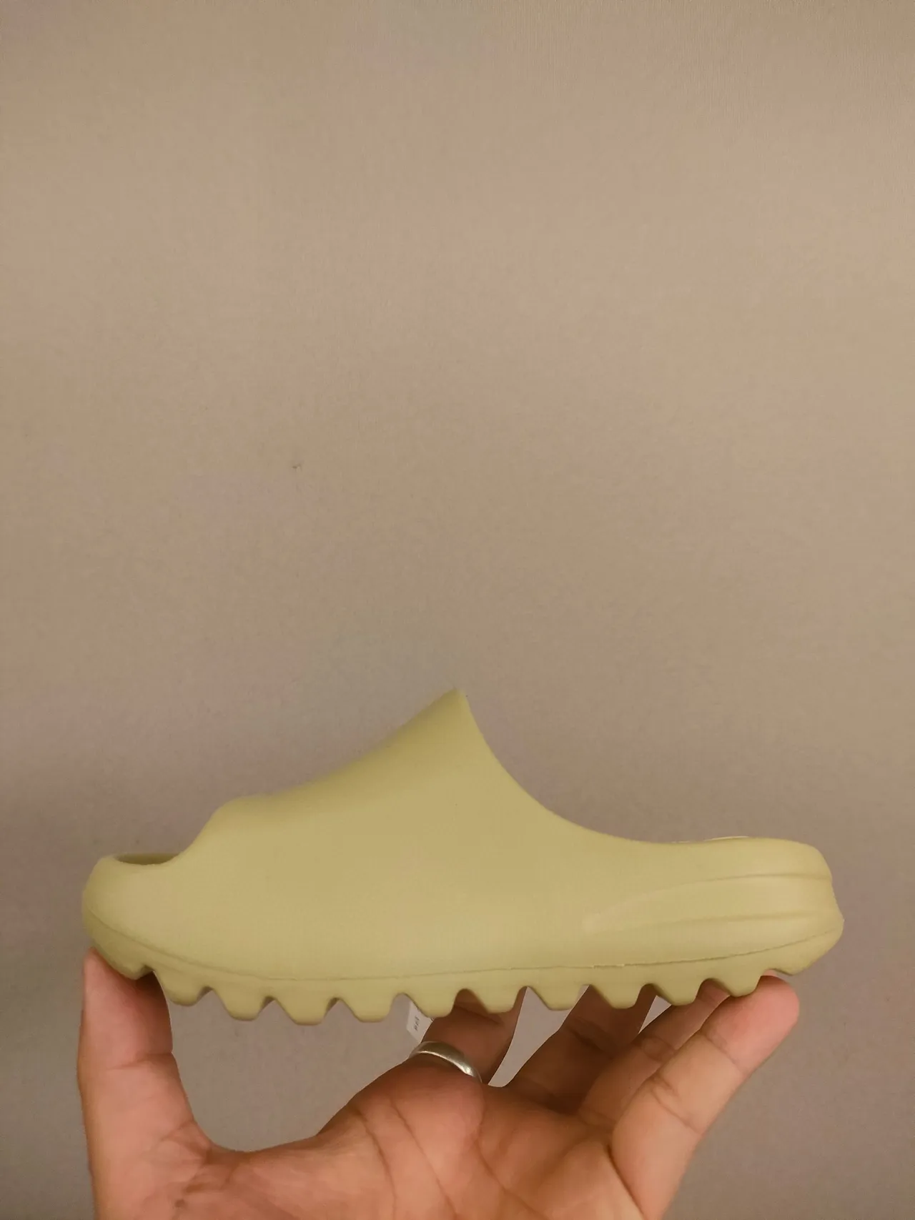 Beige Molded Foam Construction Scalloped Outsole Clog 7