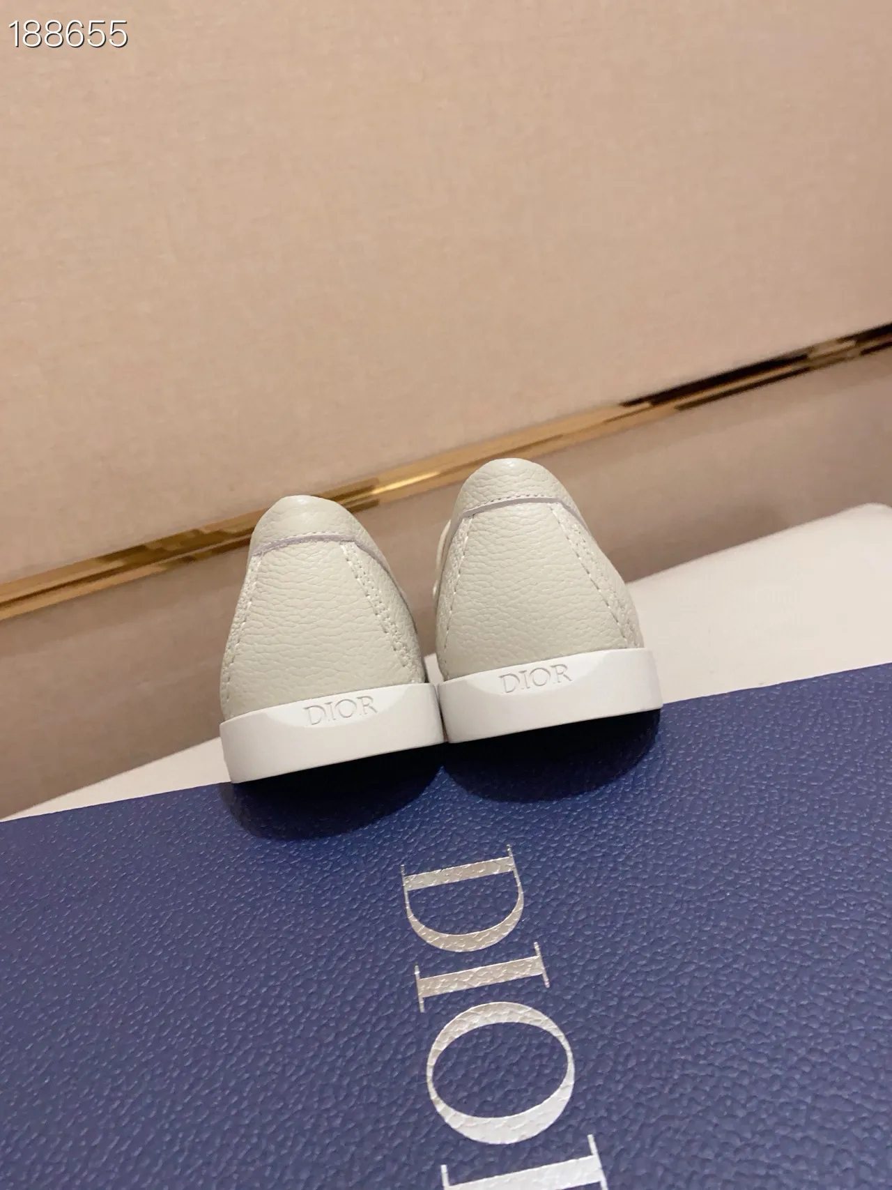 Beige White Pebbled Leather Moc-Toe Construction Loafer 2