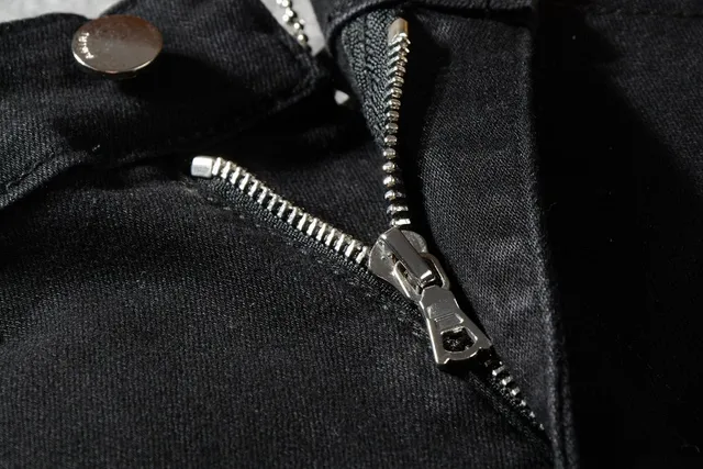 Pantalones Vaqueros Negros Rotos Ajustados 8