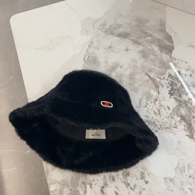 黑色人造毛皮装饰桶帽 3