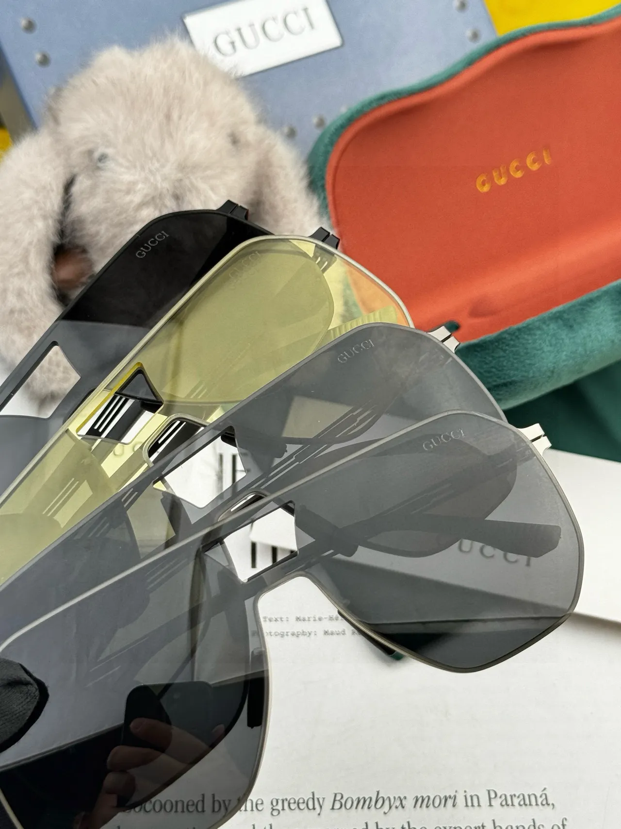 Black Metal Frame Shield Sunglasses 2