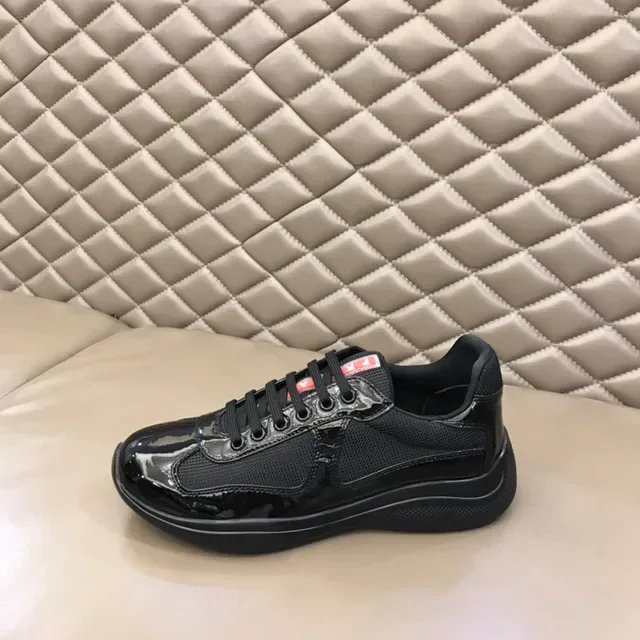 Tênis Lifestyle Preto Couro Patentado e Malha 5