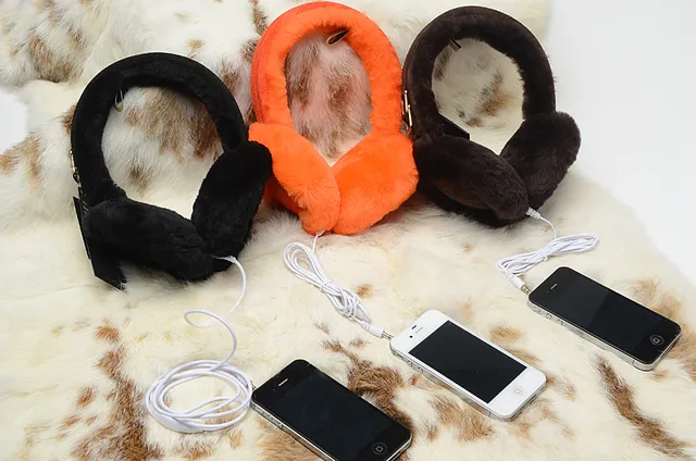 Auriculares over-ear con diadema negra y naranja, forro de peluche, plegables 2