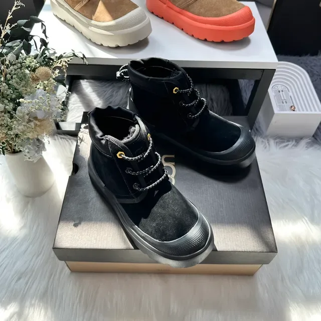 Black Yellow Chunky Platform Sole Suede Upper Ankle Boots 3
