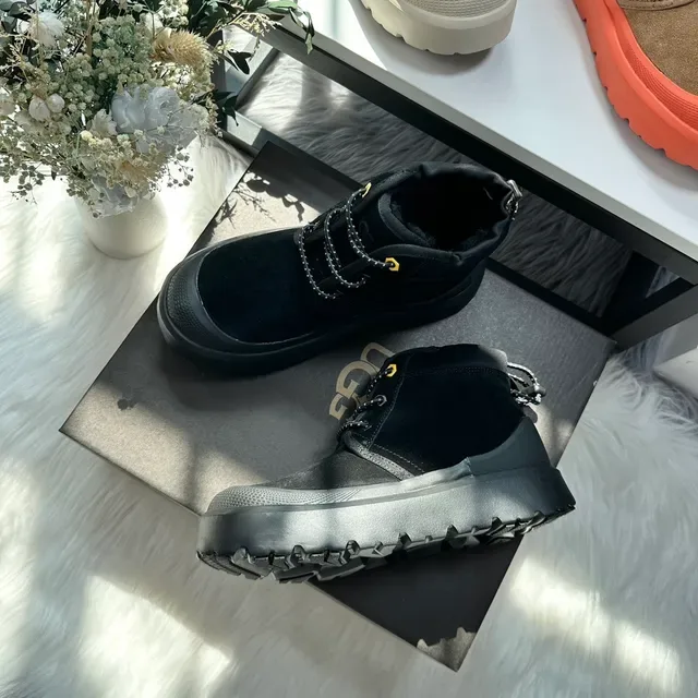Black Yellow Chunky Platform Sole Suede Upper Ankle Boots 4