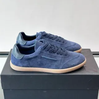 Zapatillas deportivas con upper de ante azul beige, lengüeta de talón de cuero
