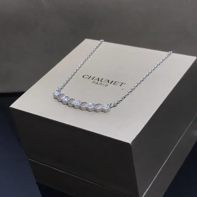 CHAUMET Gold Silver Hexagonal-Link Bar Pendant Pavé-Set Stones Necklace 9
