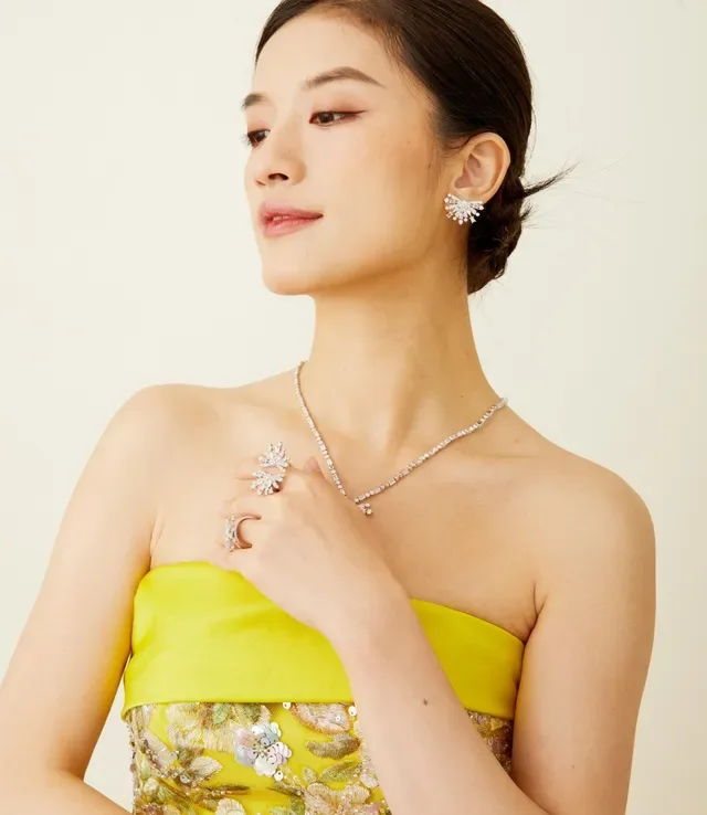Crystal Fan-Cluster Statement Earrings 8