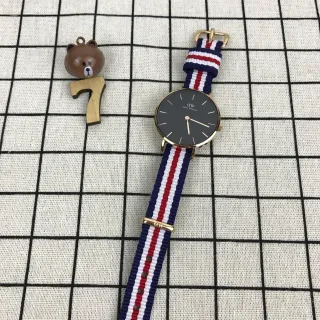 Daniel Wellington Classic Petite Black Gold Quartz घड़ी