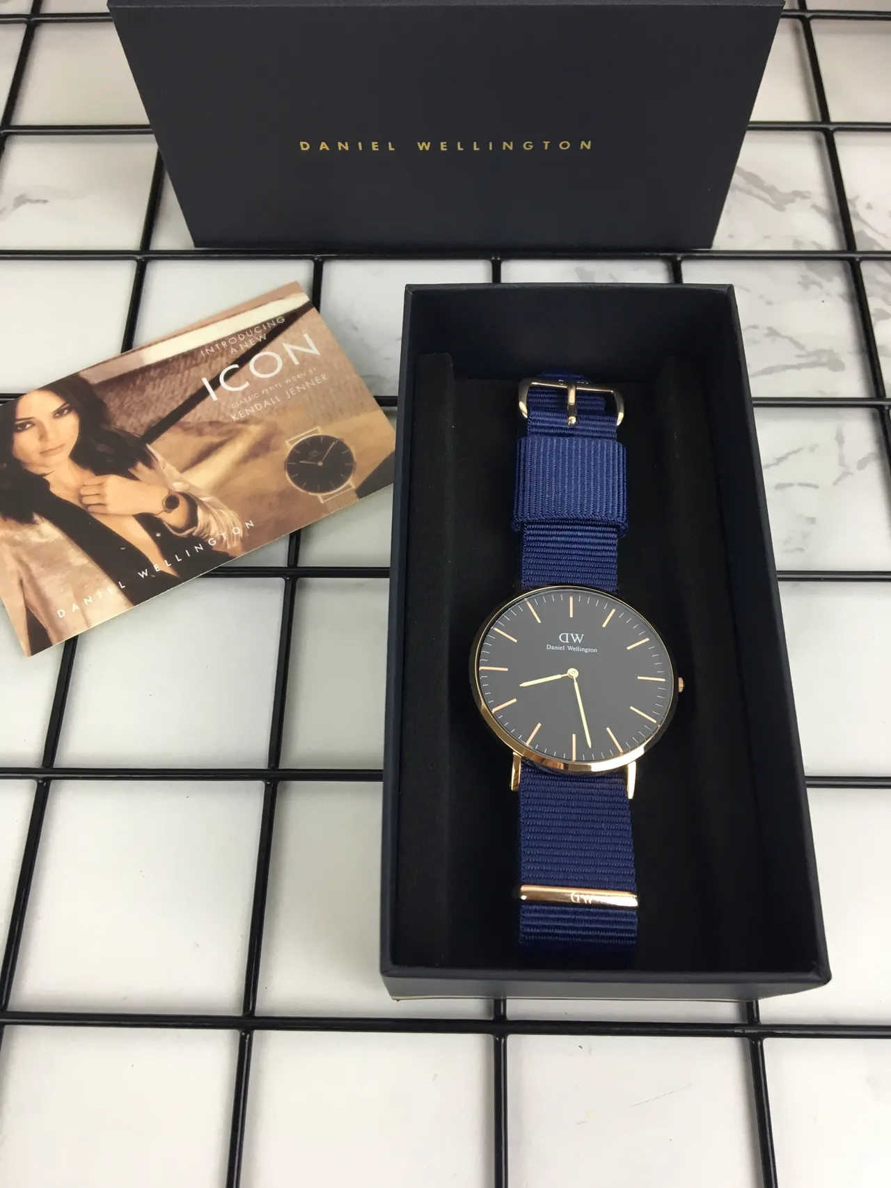 Daniel Wellington Icon Navy NATO 石英表 2