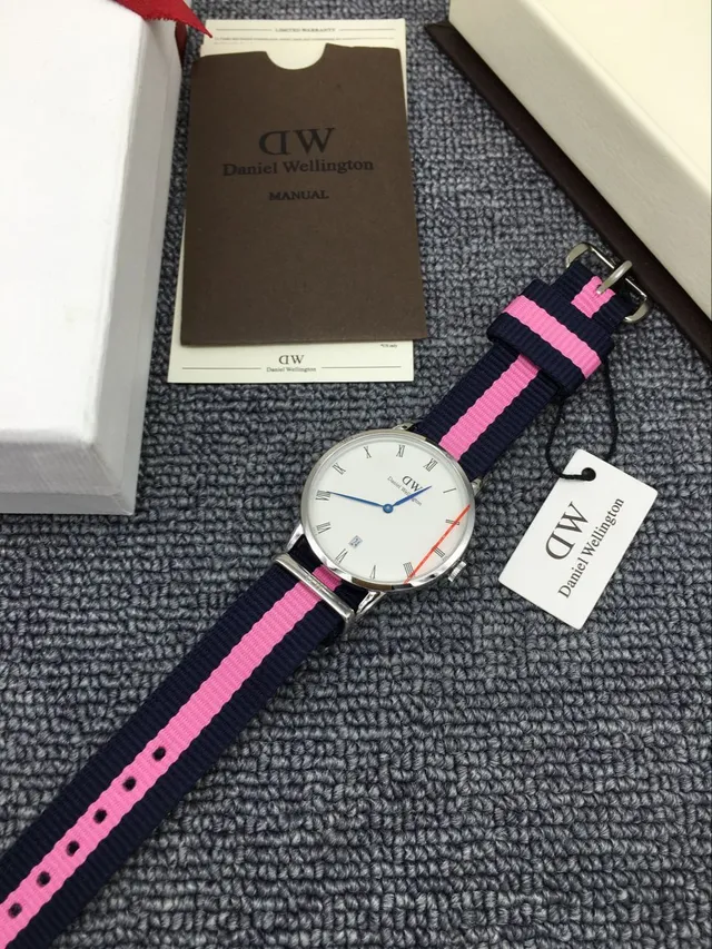 Daniel Wellington 白色海军极简表盘石英表 3