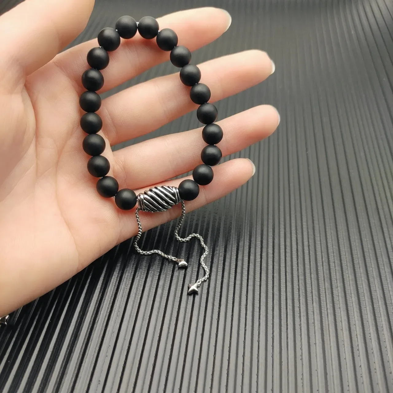 David Yurman Black Silver Matte Stone Beads Oval Signature Clasp Bracelet 4