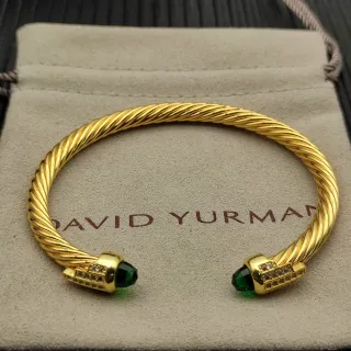 David Yurman Cable Classic سوار ملتوي ذهبي أخضر