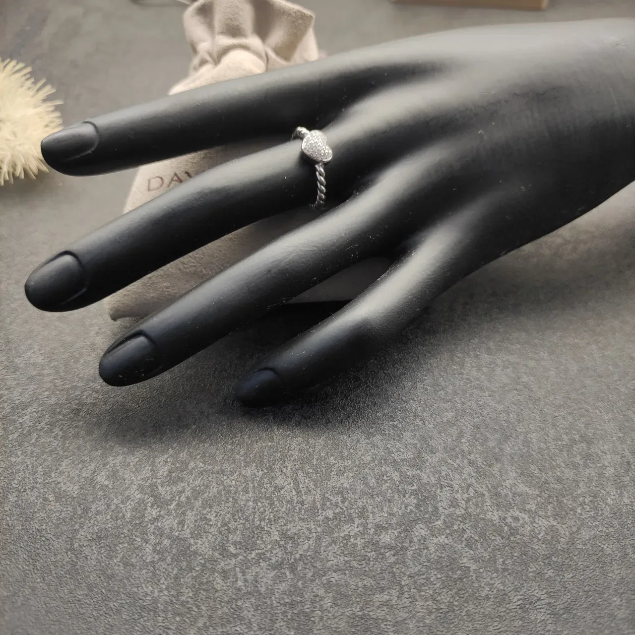 David Yurman Cable Classics Love Silver Gray Heart-Shaped Pavé-Textured Ring 6