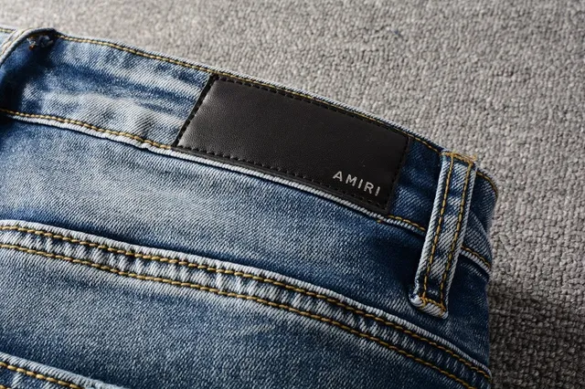 distressed patchwork bleu lavé moyen slim-fit jeans 4