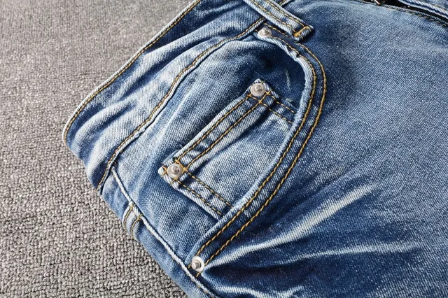 distressed patchwork bleu lavé moyen slim-fit jeans 9