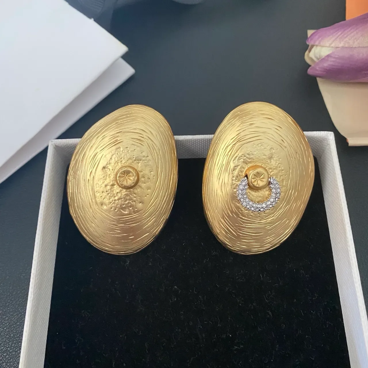Gold Silver Oval-Shaped Textured Concentric Rings Earrings 7