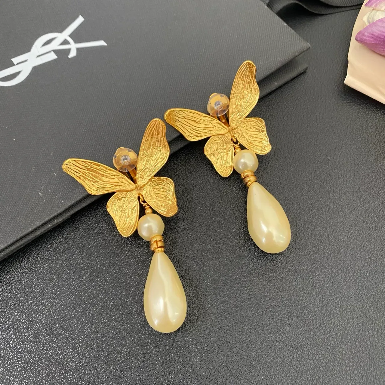 Gold-Tone Butterfly Motif Teardrop Pearl Dangle Earrings 7