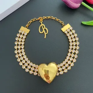 Collier choker à pendentif cœur en cristal au ton doré et multiples rangées