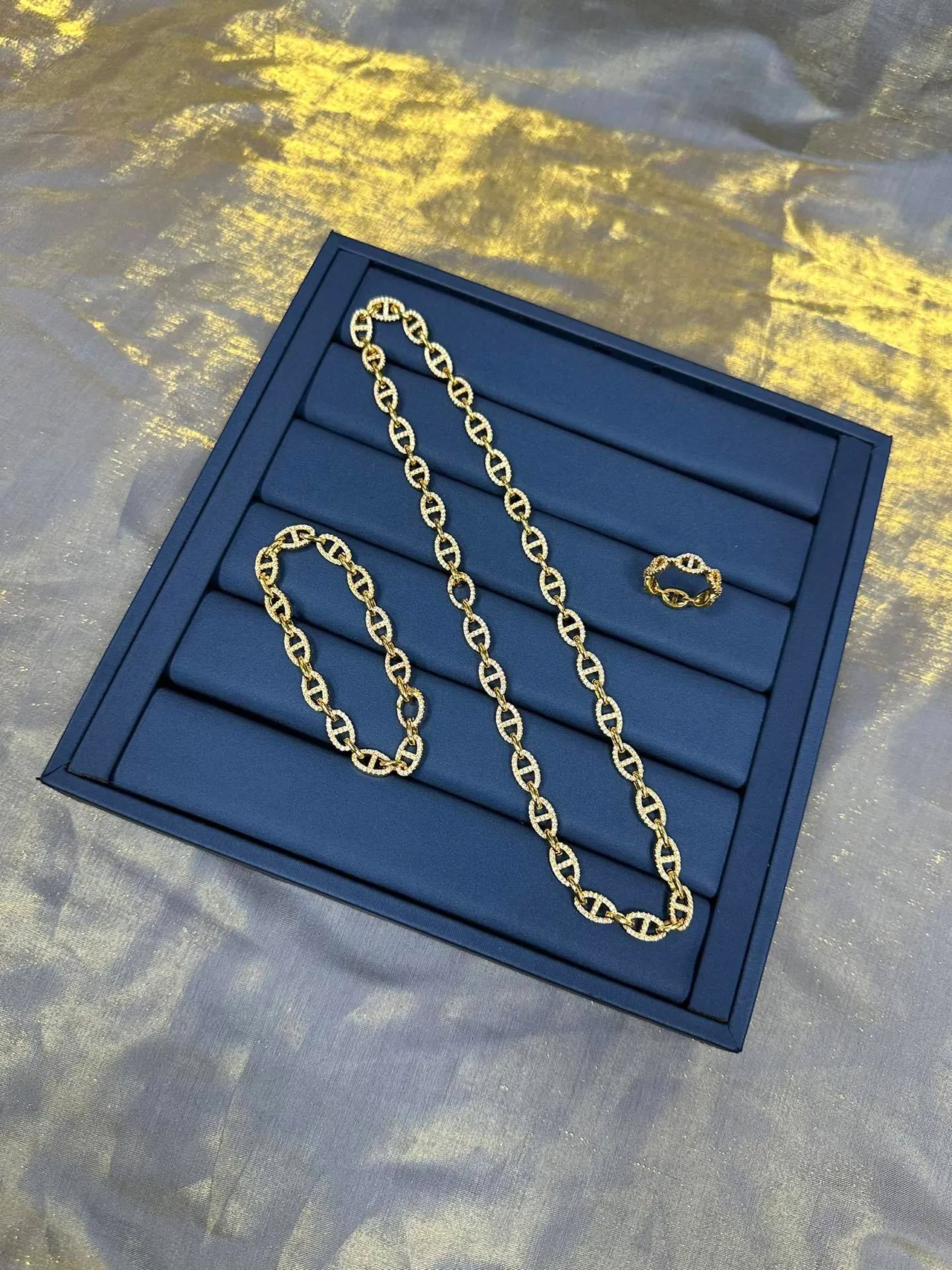 সোনালি Pavé Mariner Link Chain নেকলেস 7