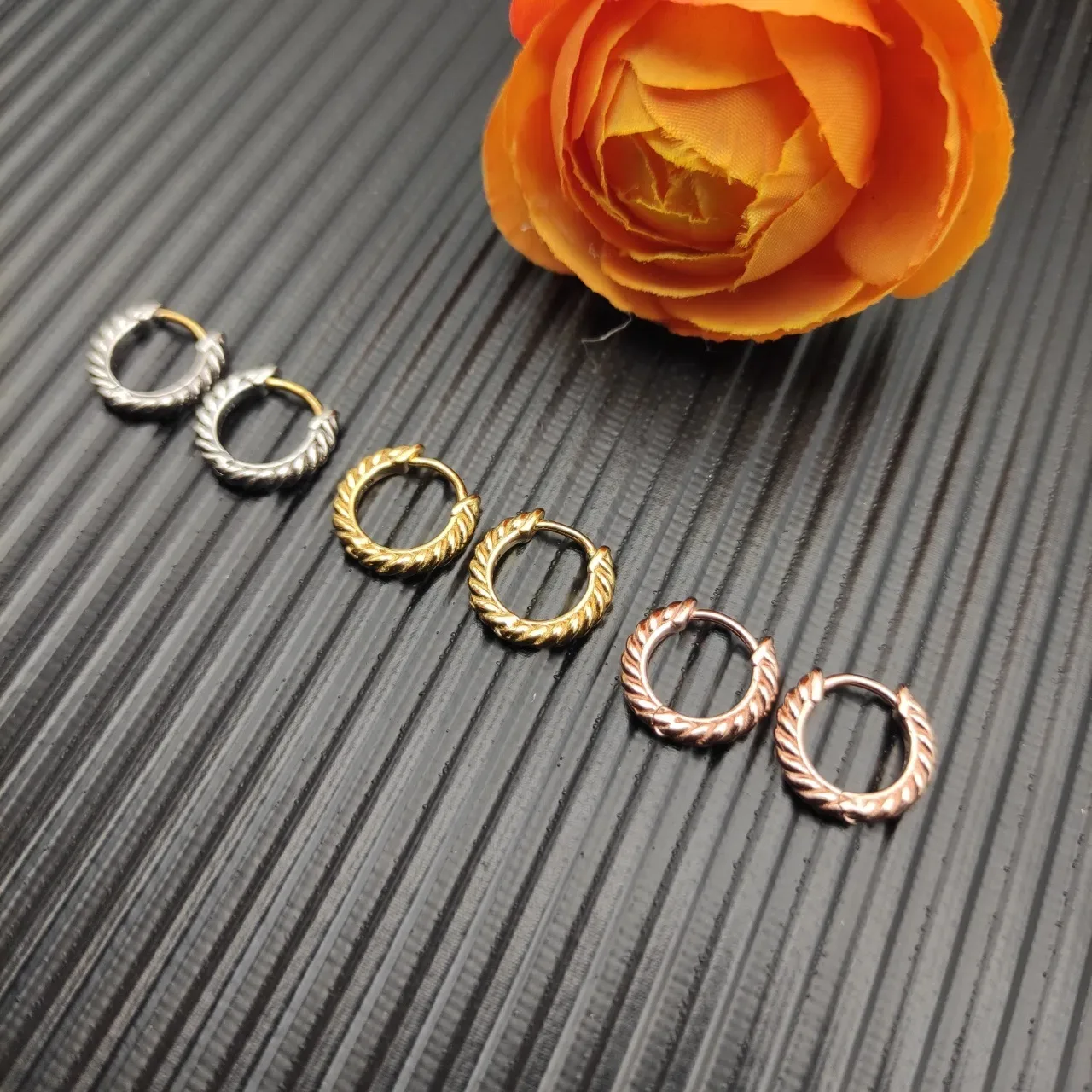 Gold Twisted Rope Texture Hinged Hoop Earrings 4