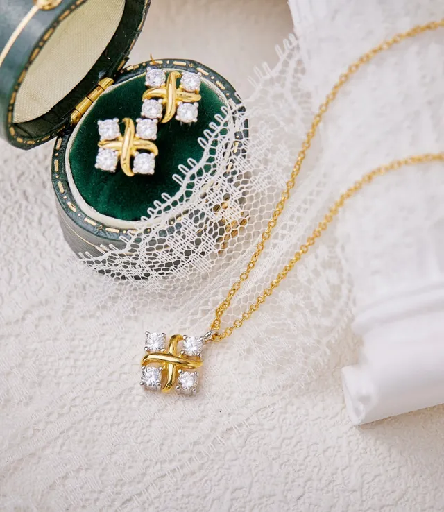 Gold White Chain X-Shaped Pendant Necklace 3