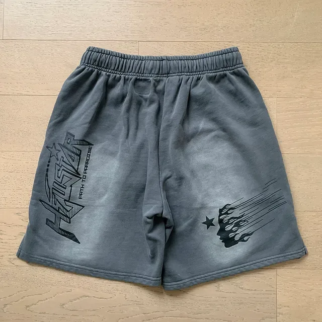 Shorts de cintura elástica con estampado gráfico de llama gris 9