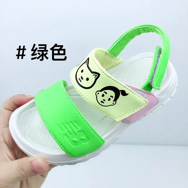 绿色粉色双带魔术贴闭合休闲凉鞋 6