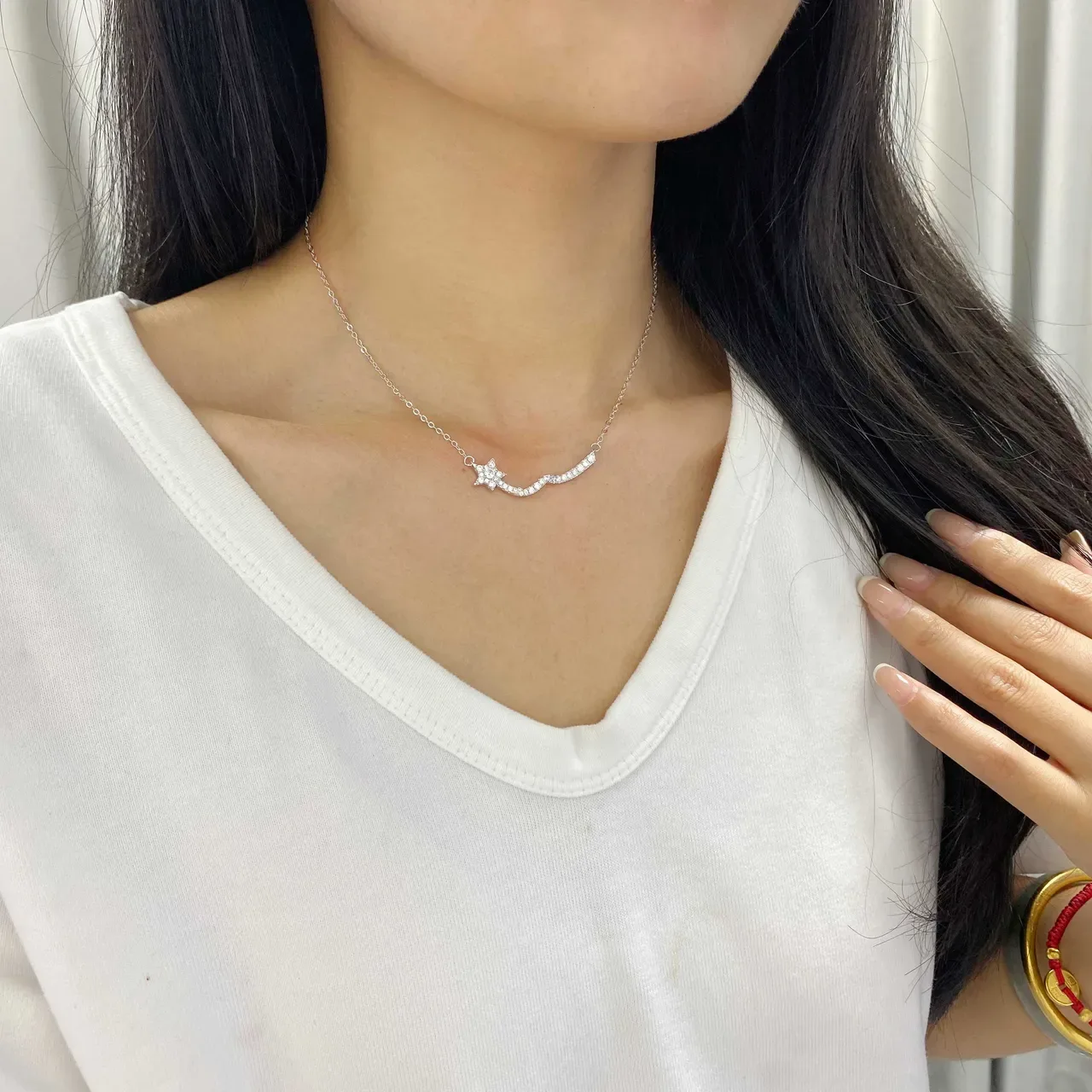 HEFANG Star Trail Pavé Necklace 2