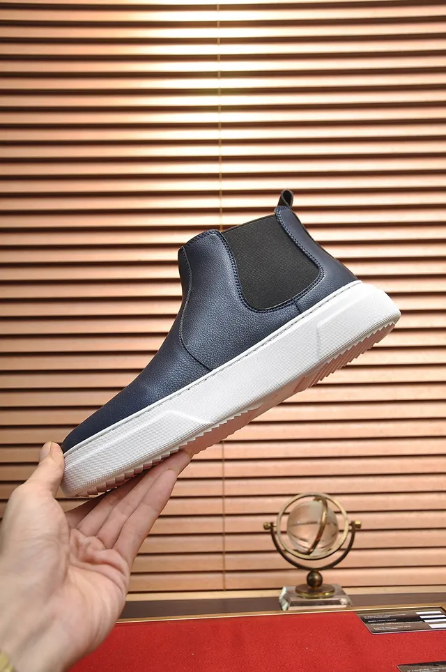 Navy White Leather Platform Sole Chelsea Boots 7