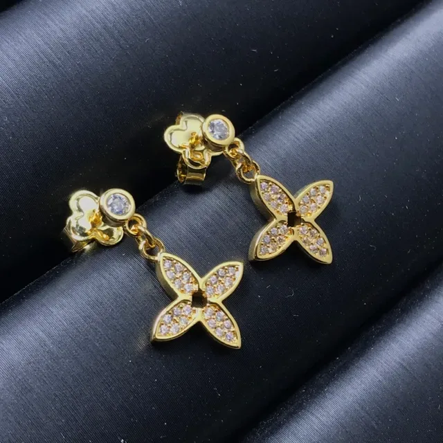 Pavé Flower Motif Dangling Drop Earrings 2