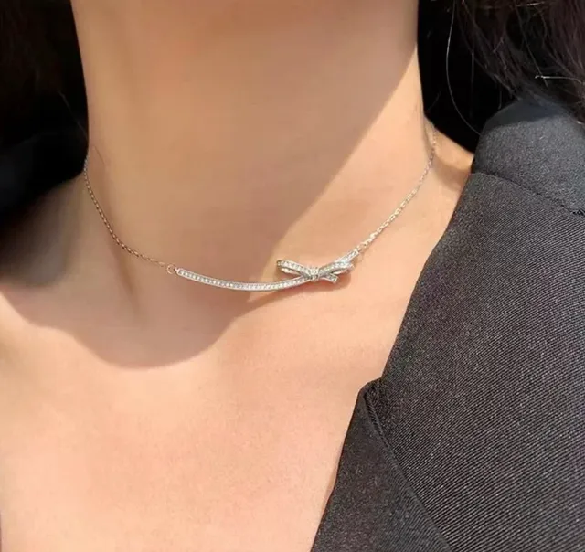 Pavé-Set Curved Bar Bow Motif Necklace 8