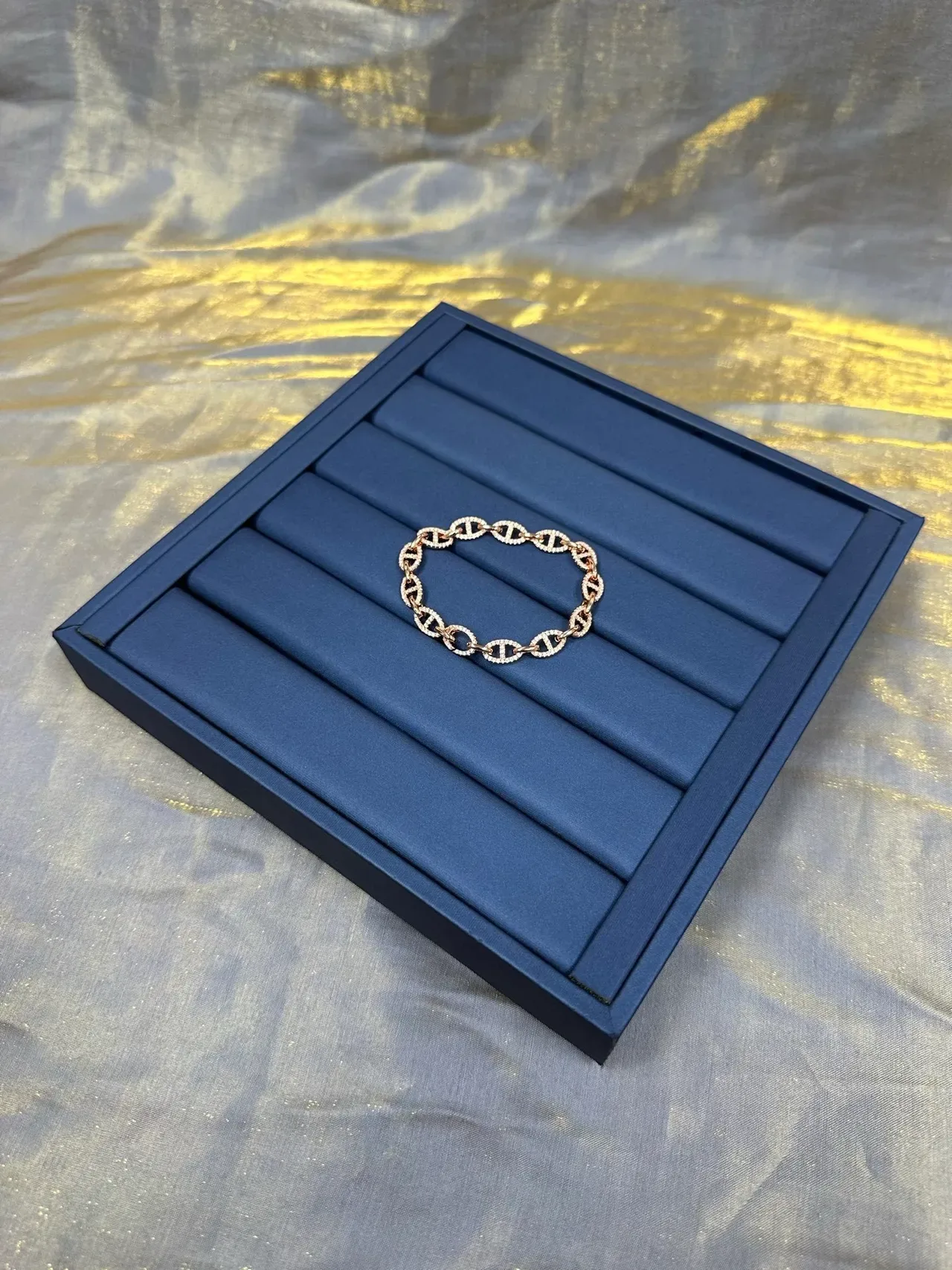 Pavé-Set Oval Link Rose Gold Tone Bracelet 9