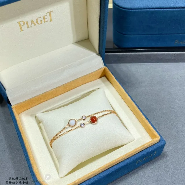 Piaget Possession سوار سلاسل مزدوجة كابوشون أحمر وماس 2