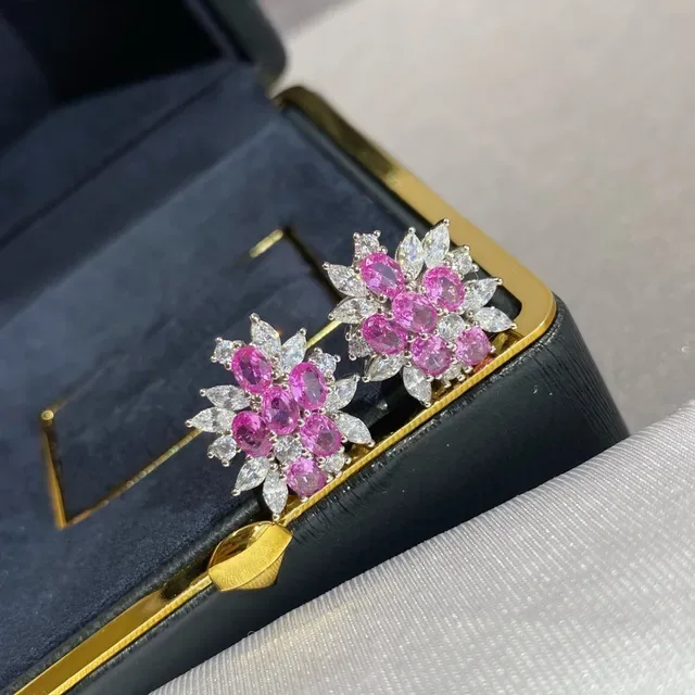 Colar rosa e branco com design floral cluster pedras oval e marquise 2
