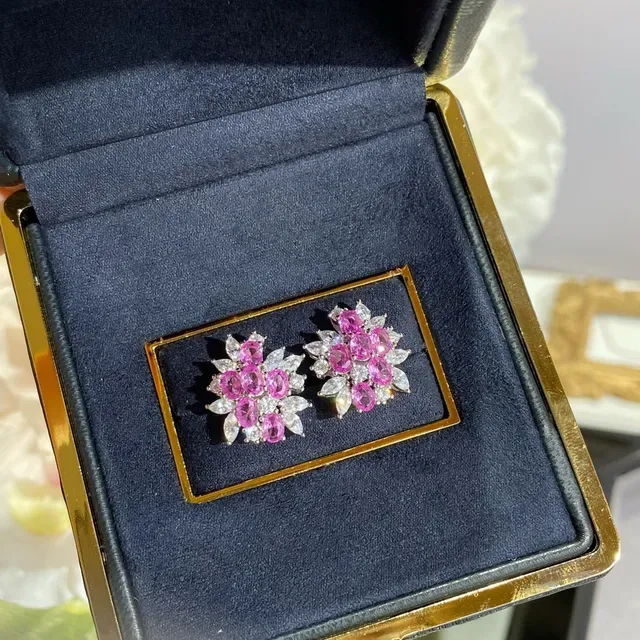 Colar rosa e branco com design floral cluster pedras oval e marquise 4