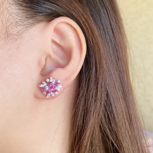 Colar rosa e branco com design floral cluster pedras oval e marquise 8