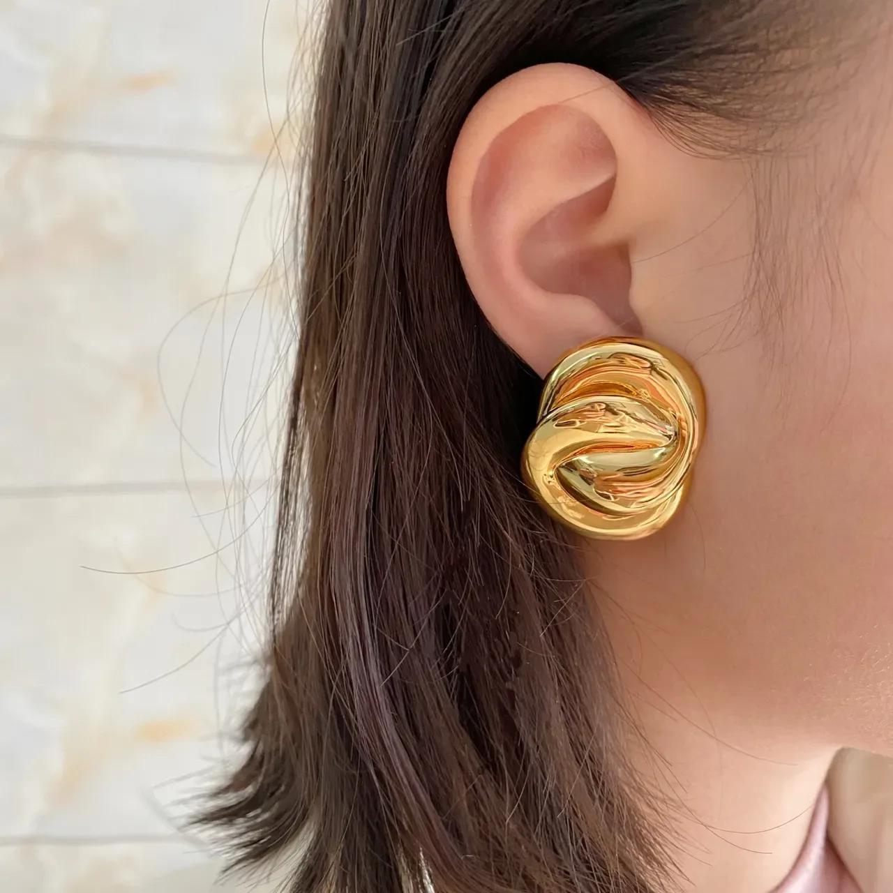 Polished Gold-Tone Twisted Knot Stud Earrings 3