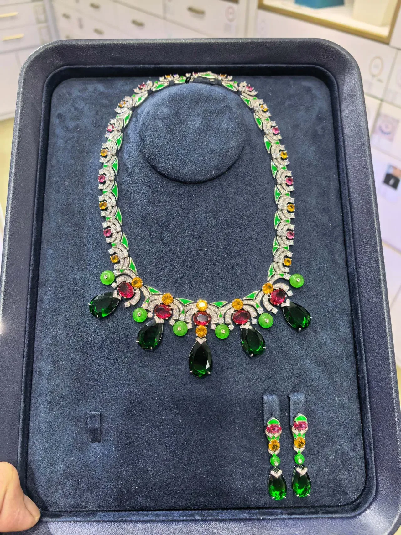 红色多彩多宝石泪滴吊坠珠宝 2