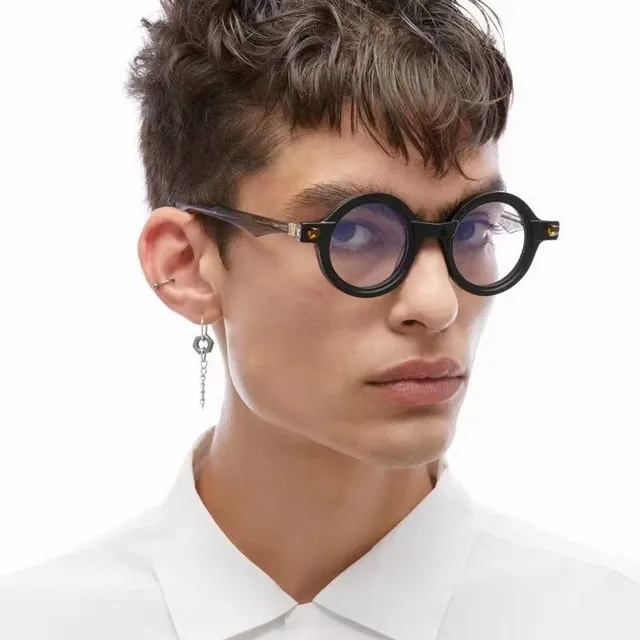 Gafas de sol marco negro redondo lentes gradient 3