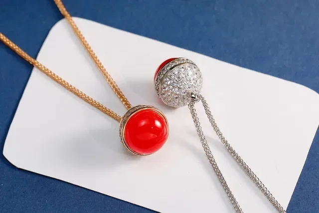 Round Red Cabochon Bezel Pendant Necklace 9